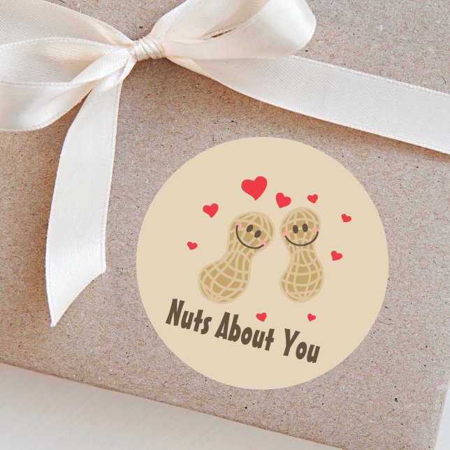 Sticker Rond Nuts Sur Vous Cute Peanuts Alimentation Pun Humour (Créateur téléchargé)