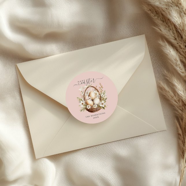 Sticker Rond Oeufs Fleurs de Printemps Pastel Joyeux Pâques (Spring Flowers Eggs Pastel Happy Easter Classic Round Sticker on an elegant envelope.)