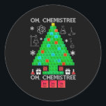 Sticker Rond Oh Chemist Tree Chemistree Science Chimie<br><div class="desc">Soyez festif avec ce design Oh Chemist Tree ! Célébrant la science et la chimie,  ce Chemistree est parfait pour tous les passionnés de science. Explorez les éléments de façon amusante et colorée!</div>
