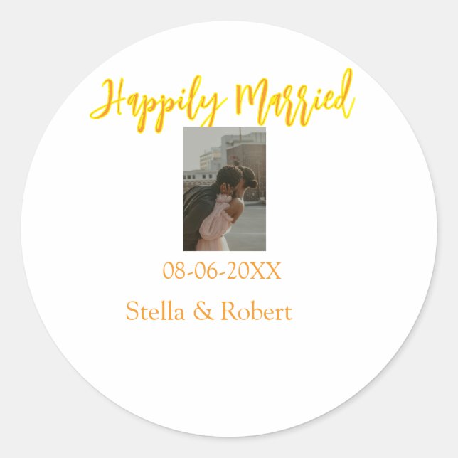 Sticker Rond Orange yellow retro photo happily married couple (Devant)