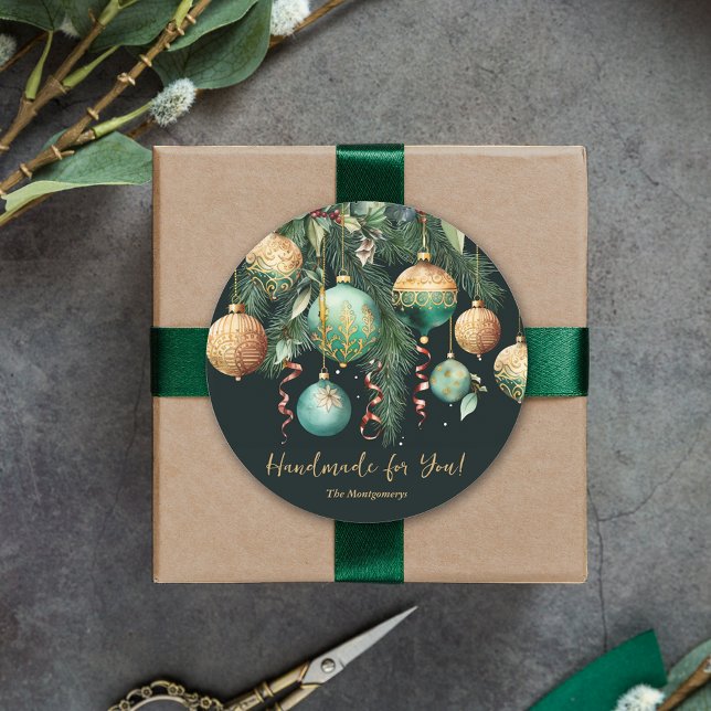 Sticker Rond Ornements de Noël en Or et Vert (Gold and green tree Christmas ornaments Handmade for You round 3" stickers)