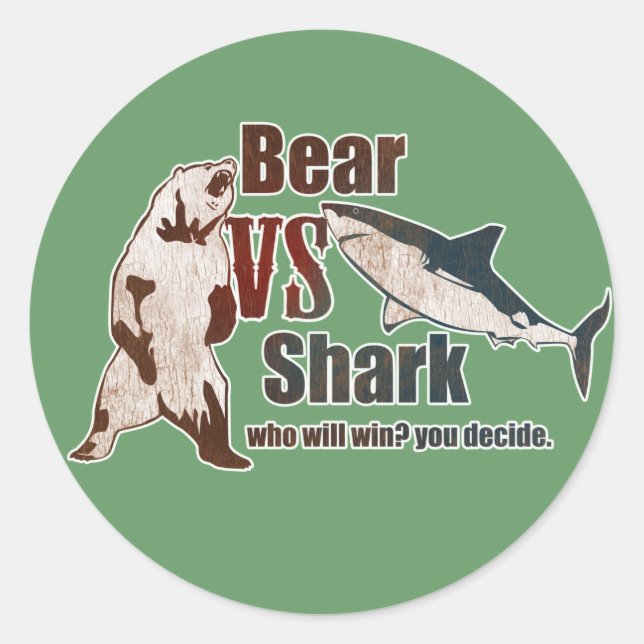 Sticker Rond Ours contre requin. Qui gagnera ? vous décidez. (Devant)