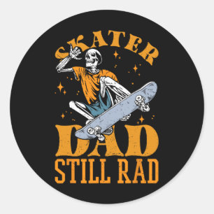 Sticker Rond Papa skateur toujours radical squelette skate Fête