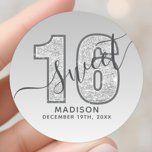 Sticker Rond Parties scintillant Argent Script Sweet 16 Anniver