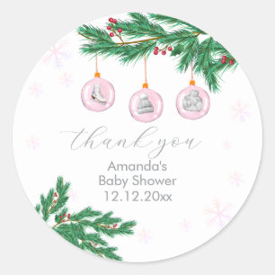 Sticker Rond Parure de vêtements d'hiver rose pour Baby Shower 
