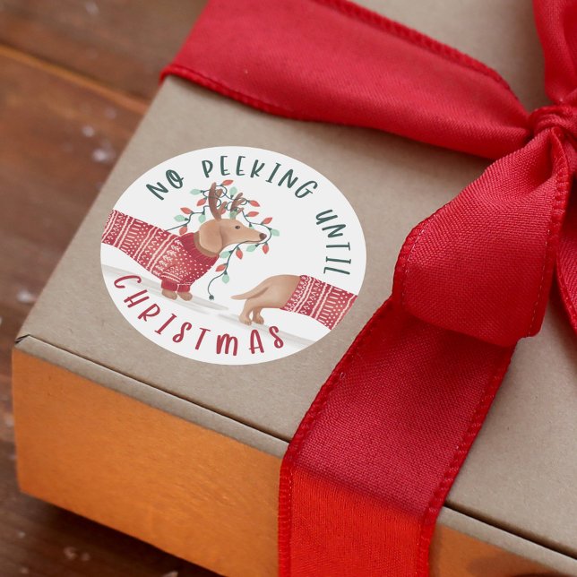 Sticker Rond Pas De Pékin Jusqu'À Noël | Chandail de chien Dach (No Peeking Until Christmas | Dachshund Dog Sweater Classic Round Sticker)