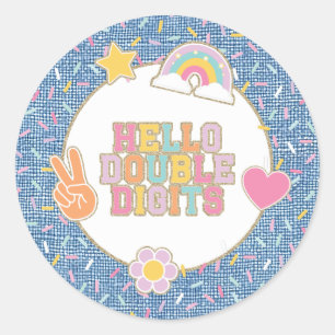 Sticker Rond Patch Preppy Bonjour Double Chiffres 10e Anniversa