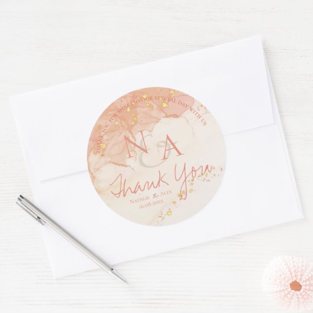Sticker Rond Peach Gold Marble Cute Monogramme Mariage Merci (Enveloppe)