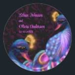 Sticker Rond Peacock Jewel Tones Mariage Floral Moody violet<br><div class="desc">Opulent Peacock Jewel Tones Mariage Floral Moody violet Classic Sticker. Ces autocollants complètent sans effort vos invitations de mariage, vos faveurs et votre décoration. Ces stickers vous permettent d'insuffler sans effort les détails de votre mariage avec le charme majestueux des paons et des tons bijoux. Des violets profonds, des bleus...</div>