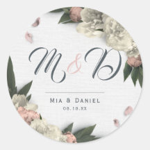 Pêche romantique et pivoines florales blanches