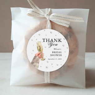 Sticker Rond Perles Élégantes et Brunch de Baby Shower au Prose