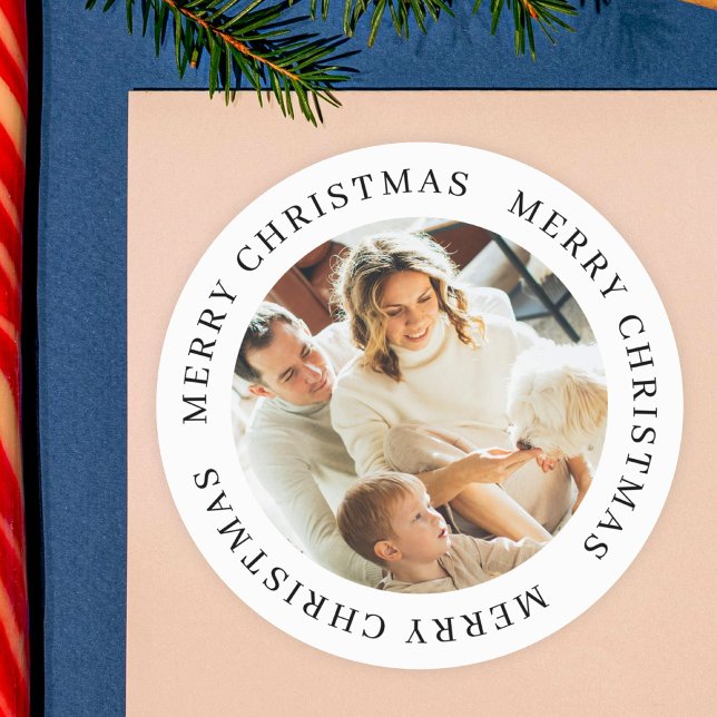 Sticker Rond Personalized Christmas Simple Modern Custom Photo (Créateur téléchargé)