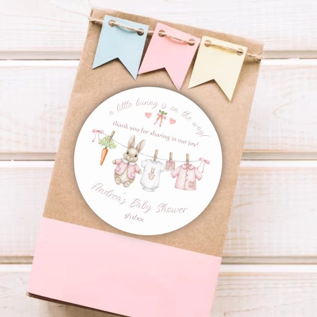 Sticker Rond Peter the Rabbit Clothesline Baby Shower Thank You (Créateur téléchargé)