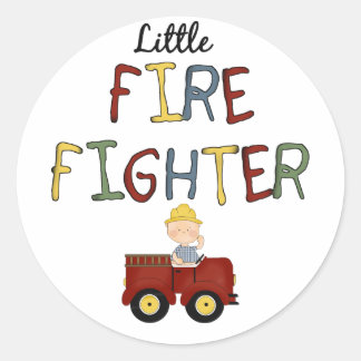 Sticker Rond Petit sapeur-pompier