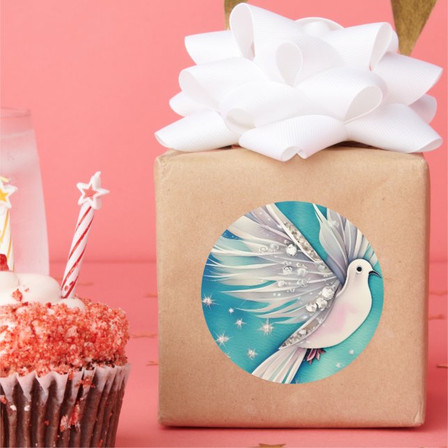 Sticker Rond Petite colombe blanche aux ailes éthérées (Fête)