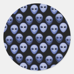 Sticker Rond Petites têtes d'Aliens bleues