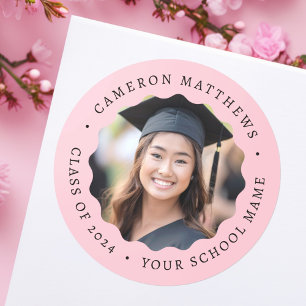 Sticker Rond Photo de fin d'études avec bordure rose ondulée re