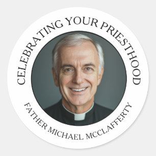 STICKER ROND PHOTO PRIESTHOOD SIMPLE NOIR ET BLANC