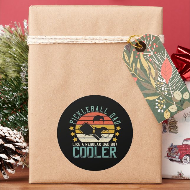 Sticker Rond Pickleball Papa Comme Un Père Régulier Mais Glaciè (vacances)