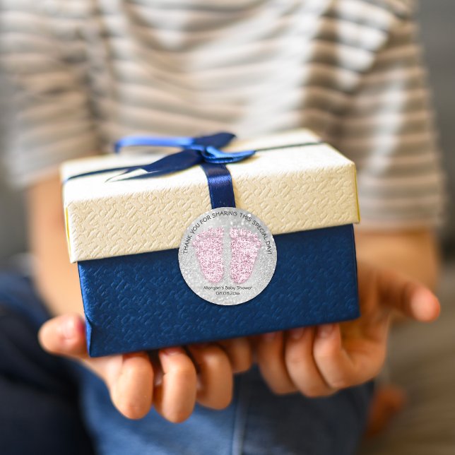 Sticker Rond Pieds Argent Rose Baby shower Favoriser Fille Merc (Pink Silver Feet Baby Shower Favor Thank Girl Boy Classic Round Sticker)