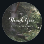 Sticker Rond Pine Tree Rustic Forest Woods Mariage personnalisé<br><div class="desc">Pine Tree Rustic Forest Woods Mariage Personnalisé Favoriser Sticker. Ceci peut être customisé avec n'importe quel texte. Supprimez toute zone de texte pour laisser une zone vide.</div>