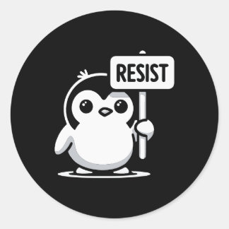 Sticker Rond Pingouin de dessin animé portant le signe "RESIST"