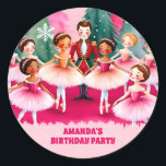Sticker Rond Pink Christmas Nutcracker Ballerina Anniversaire d<br><div class="desc">Pink Christmas Nutcracker Ballerina Anniversaire de enfant classique rond autocollant</div>