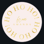 Sticker Rond Pink Gold Christmas Ho Ho Ho ID1009<br><div class="desc">Si vous vous demandez quelles combinaisons de couleurs choisir pour votre décoration de Noël et vos fournitures d'enveloppement cadeau cette année, j'ai créé des collections de motifs de coordination pour rendre la vie un peu plus facile. Cet élégant design typographique de Noël présente "Ho Ho Ho" dans un motif circulaire...</div>