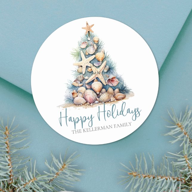 Sticker Rond Plage de l'Arbre de Noël Joyeuses Fêtes (Christmas Tree Beach Happy Holidays Classic Round Sticker)