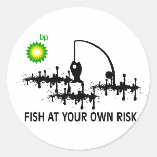 STICKER ROND POISSON À VOS PROPRES RISQUES