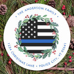 Sticker Rond Police Christmas Blue Flag Wath Return Adresse<br><div class="desc">Ajoutez la touche finale à vos enveloppes, cartes de Noël et stationnaire avec cette unique police mince ligne bleue drapeau de Noël Adresse de retour Label - couronne de vacances dans un drapeau de police design moderne noir bleu avec sainte et baies. Personnalisez avec le nom de famille et l'adresse....</div>