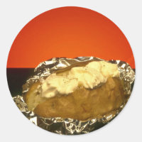 Pomme de terre cuite à la crème aigre, contre fond