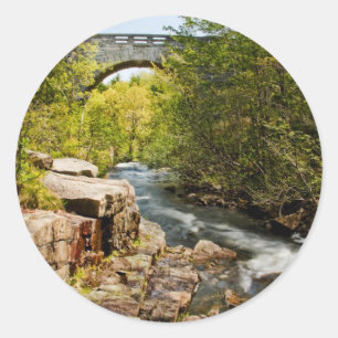 Sticker Rond Pont au-dessus de rivière