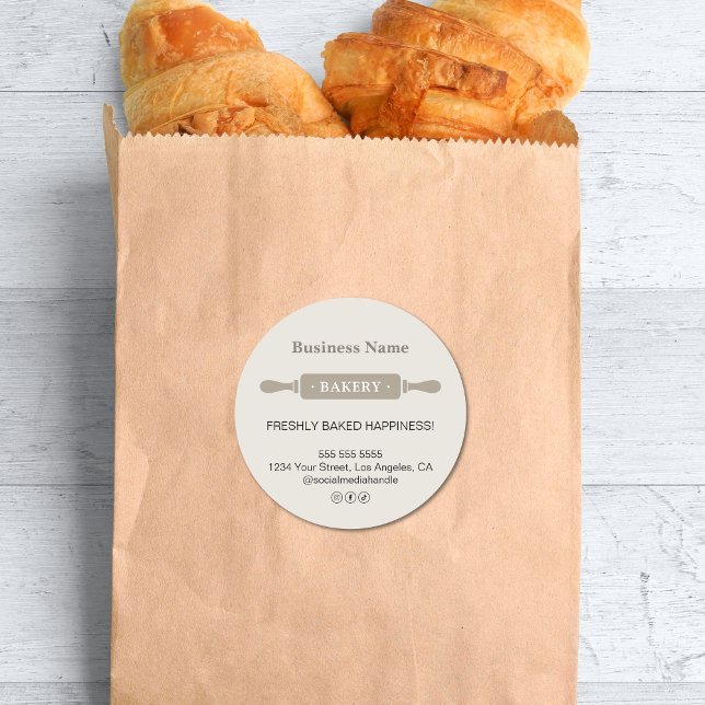 Sticker Rond Poulin à rouleaux moderne commerce (Modern Rolling Pin Bakery Business Classic Round Sticker)