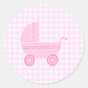 Sticker Rond Poussette bébé. Rose clair sur En vichy rose.
