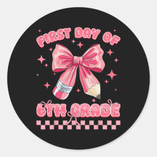 Sticker Rond Premier Jour De 6e Année Coquette Retour à L'école