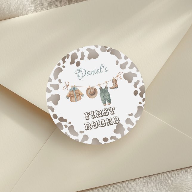 Sticker Rond Premier Rodéo Cowboy Vêtements Garçon Anniversaire (Créateur téléchargé)