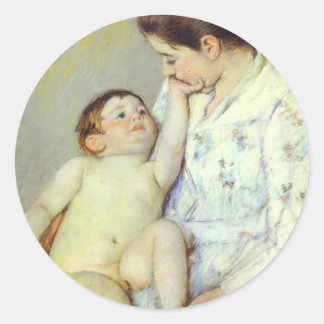 Sticker Rond Première caresse du bébé. c. 1890, Mary Cassatt