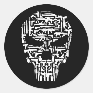 Sticker Rond Produits de crâne, d'armes à feu et de couteaux tr