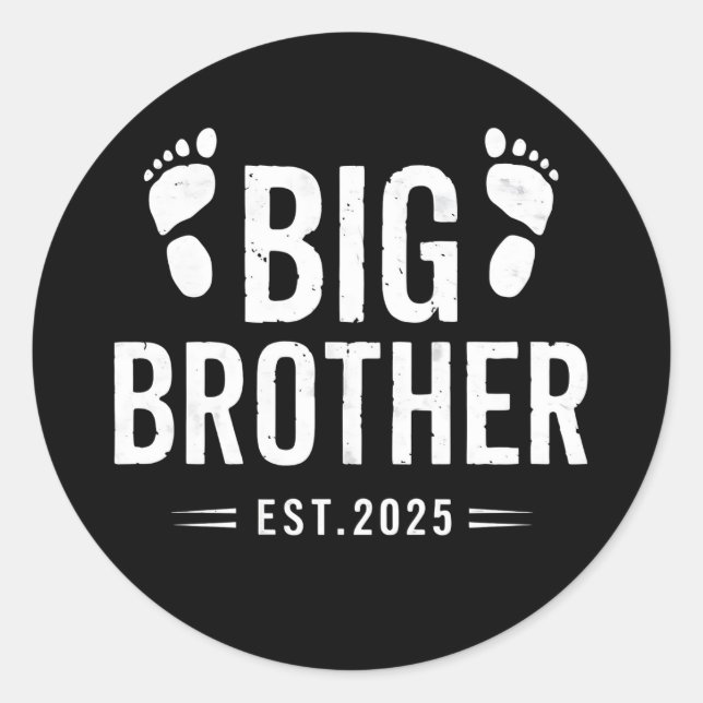 Sticker Rond Promu à Big Brother Est. 2025 Baby Annonce (Devant)