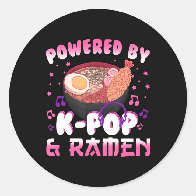 Sticker Rond Propulsé par Kpop et Ramen Kpop Kawaii Anime Gift  (Devant)