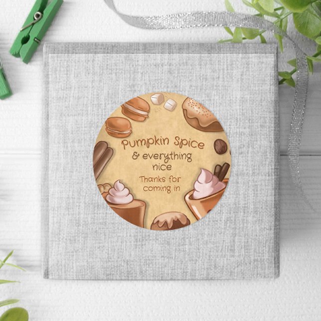 Sticker Rond Pumpkin Spice and Everything Nice  (Pumpkin Spice and Everything Nice Classic Round Sticker)