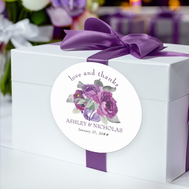 Sticker Rond Purple Floral Élégant Amour et Merci Mariage (Purple floral thank you stickers from my Plush Purple Wedding Collection )
