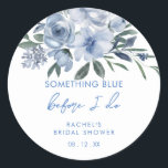 Sticker Rond Quelque chose de bleu avant de faire Fête des mari<br><div class="desc">Quelque chose de bleu avant de faire Floral Fête des mariées Classic Sticker rond</div>