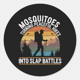 Sticker Rond Randonnées paisibles aux moustiques Batailles de c