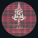 Sticker Rond Red Buffalo Plaid Christmas Tree Joyeuses Vacances<br><div class="desc">Arbre de Noël sur rouge et noir sur arrière - plan de buffle plaid.</div>
