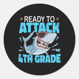 Sticker Rond Requin prêt à attaquer 4e année premier jour garço