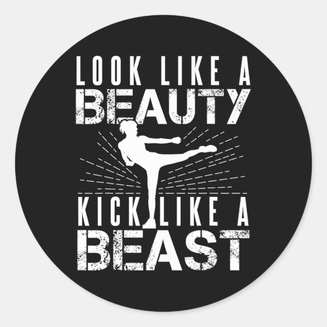 Sticker Rond Ressembler à Beauté Kick Comme Bête Kickboxer Athl (Devant)