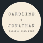 Sticker Rond Rétro minimaliste de la machine à écrire mariage p<br><div class="desc">Sticker rond Retro minimaliste à écrire Police personnalisée Mariage classique en Crème</div>