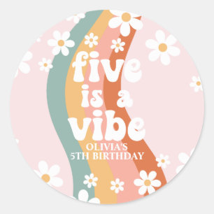 Sticker Rond Retro Rainbow Five est un Vibe Daisy 5e anniversai